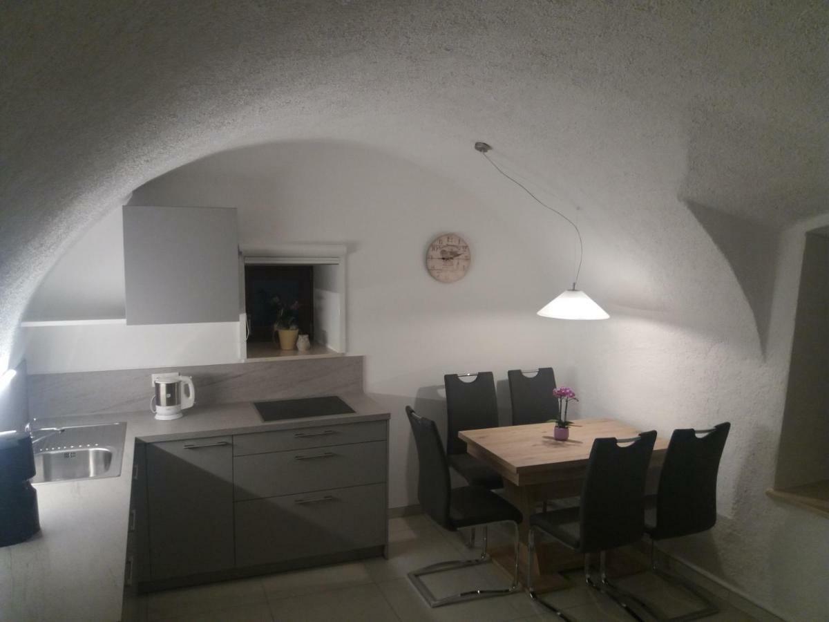 Haus Moeltner - Apartment "Weinansetz" Caldaro Exterior photo